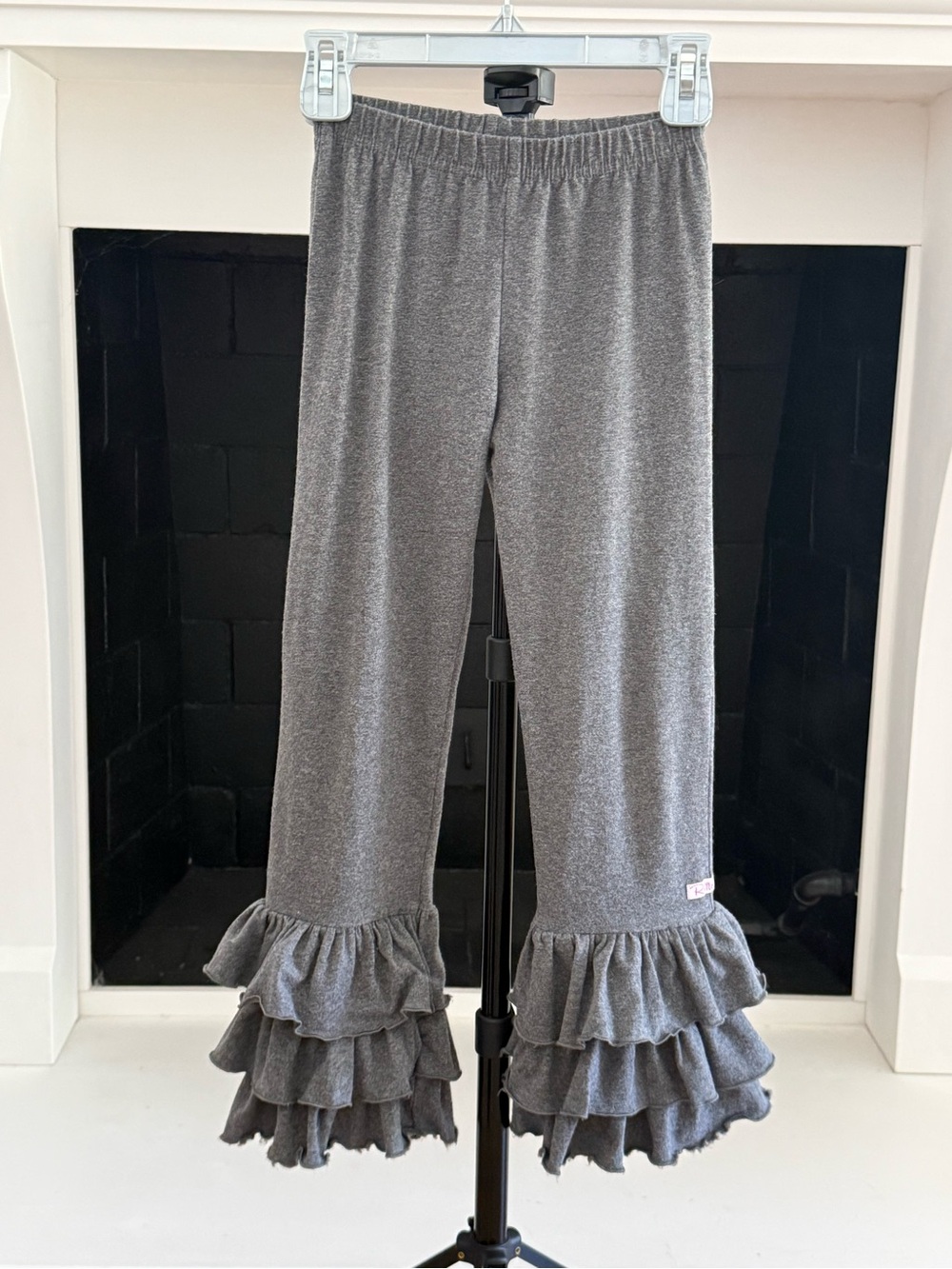 Ruffle Butts Gray Triple-Ruffle Hem Leggings
